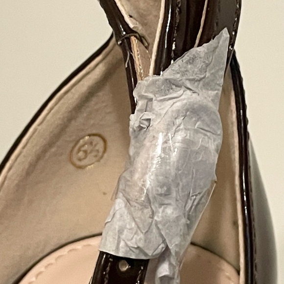 Sz 5 1/2 Coutgo Women's ankle strap heeled sandals buckle bow high heel brown NW - Picture 5 of 6